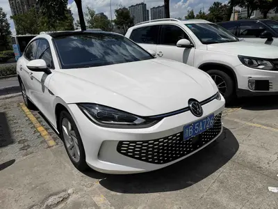 大众 凌渡 2023款 L 280TSI DSG炫辣版 thumbnail 4
