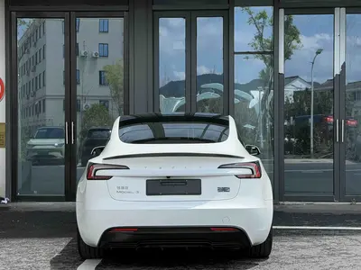 特斯拉 Model 3 2025款 高性能全轮驱动版 thumbnail 15