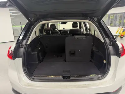 NIO ES8 2018款 355KM 基准版 七座版