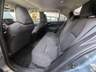 Toyota 卡罗拉 2021款 双擎 1.8L E-CVT精英版