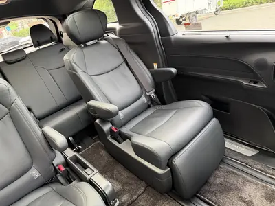 丰田 赛那SIENNA 2021款 2.5L混动 铂金版 thumbnail 13