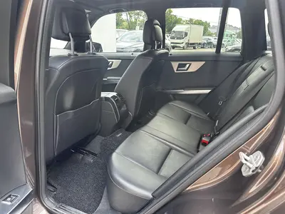 Mercedes-Benz GLK 2013 GLK 300 4MATIC Dynamic Sunroof Model thumbnail 6