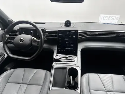 NIO ES8 2020 580KM 6-Seat thumbnail 7