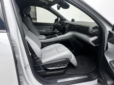 NIO ES8 2020 580KM 6-Seat thumbnail 10