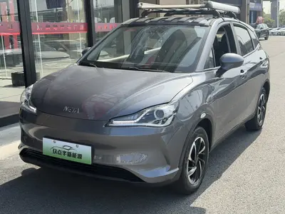 哪吒汽车 哪吒V 2021款 长续航娱乐版