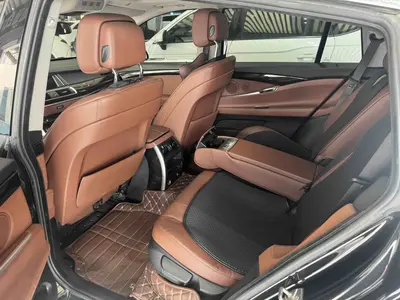 宝马 5系GT 2011款 535i 典雅型