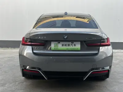宝马 i3 2024款 eDrive 40 L 曜夜套装 thumbnail 16