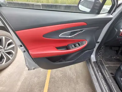 Changan UNI-T 2020 1.5T FlagshipType thumbnail 3