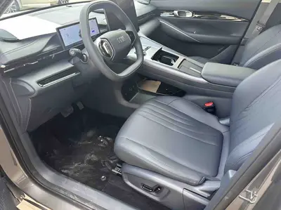 吉利银河 银河E5 2024款 530km 远航版