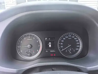 现代 途胜 2018款 1.6T 双离合两驱15周年特别版 thumbnail 11