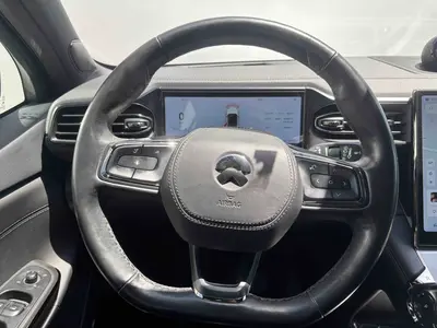 蔚来 ES6 2020款 430KM 性能版 thumbnail 9