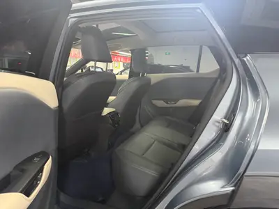 雷克萨斯 RZ 2023款 450e 四驱纵享版