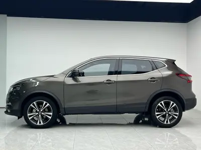 Nissan 逍客 2021款 2.0L CVT豪华版 国VI