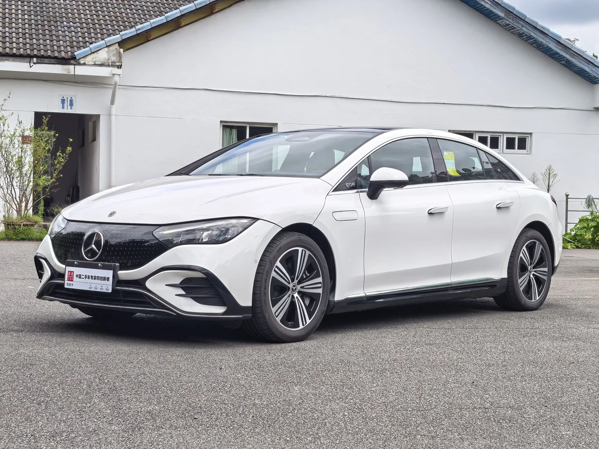 奔驰 EQE 2025款 500 4MATIC 先锋版 - 1