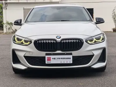 BMW 1 Series 2021 120i MSport Night thumbnail 3